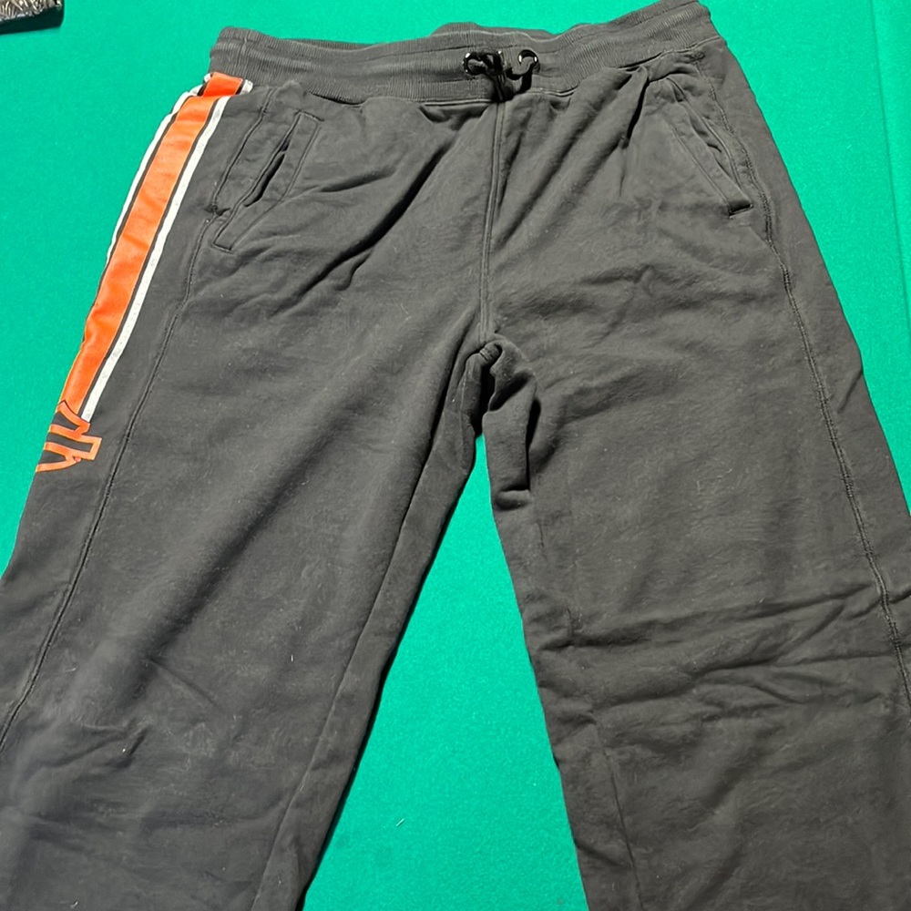 Harley Davidson sweatpants not wore a few times